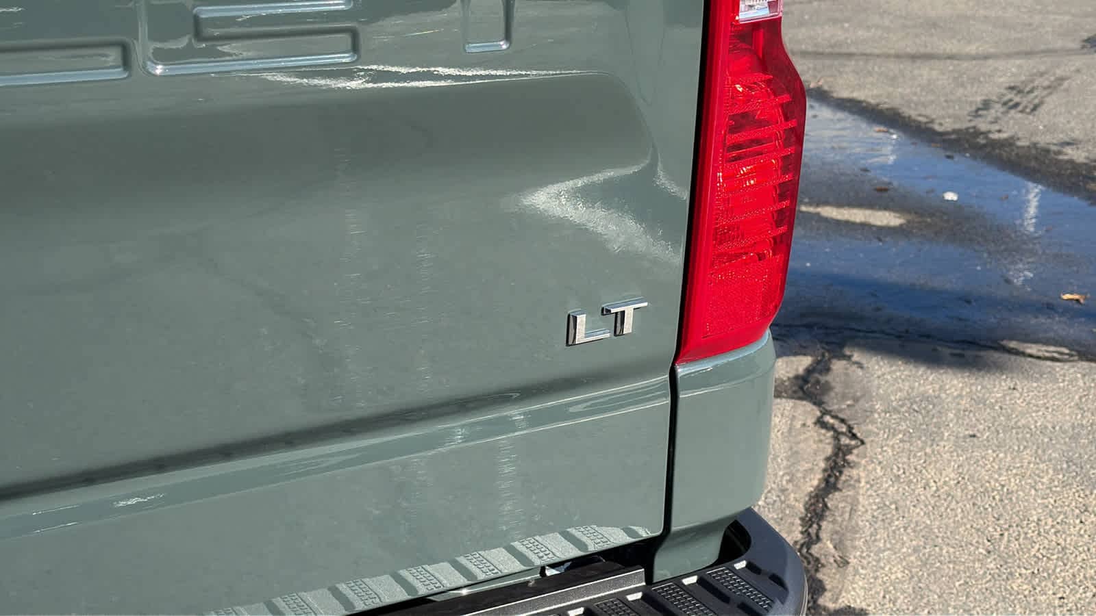 Thumbnail: 2026 Chevrolet Silverado 1500 - 28