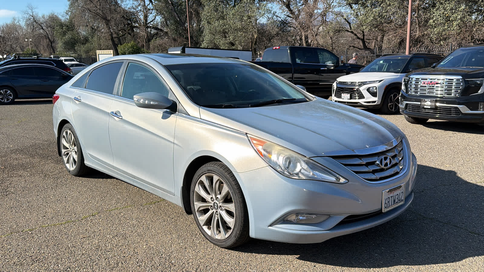 Thumbnail: 2011 Hyundai Sonata - 3
