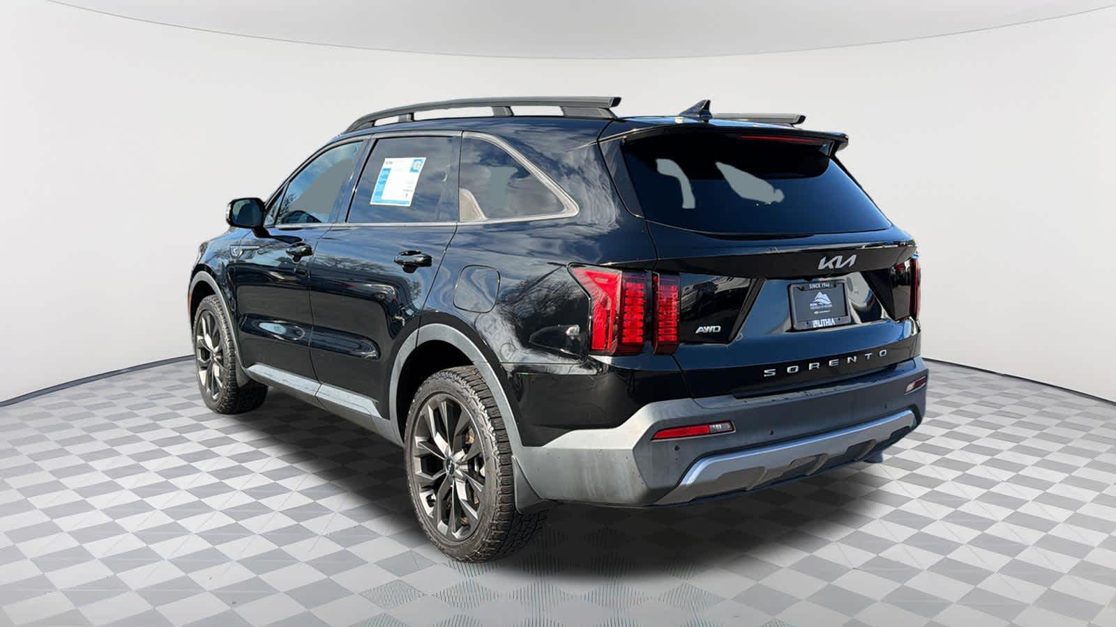 Thumbnail: 2022 Kia Sorento - 7