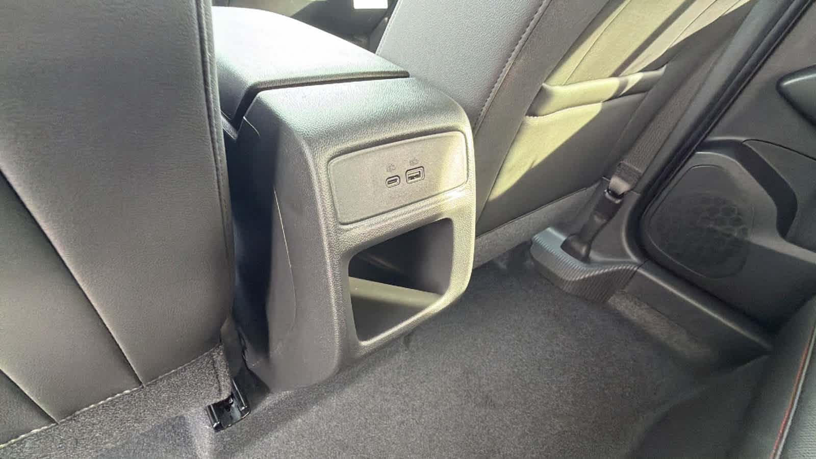 Thumbnail: 2026 Chevrolet Trax - 25