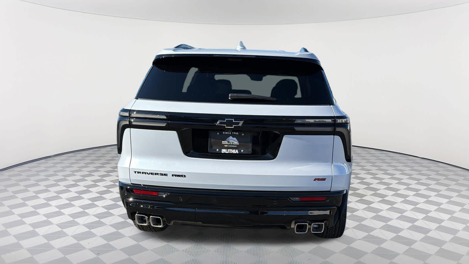 Thumbnail: 2026 Chevrolet Traverse - 6