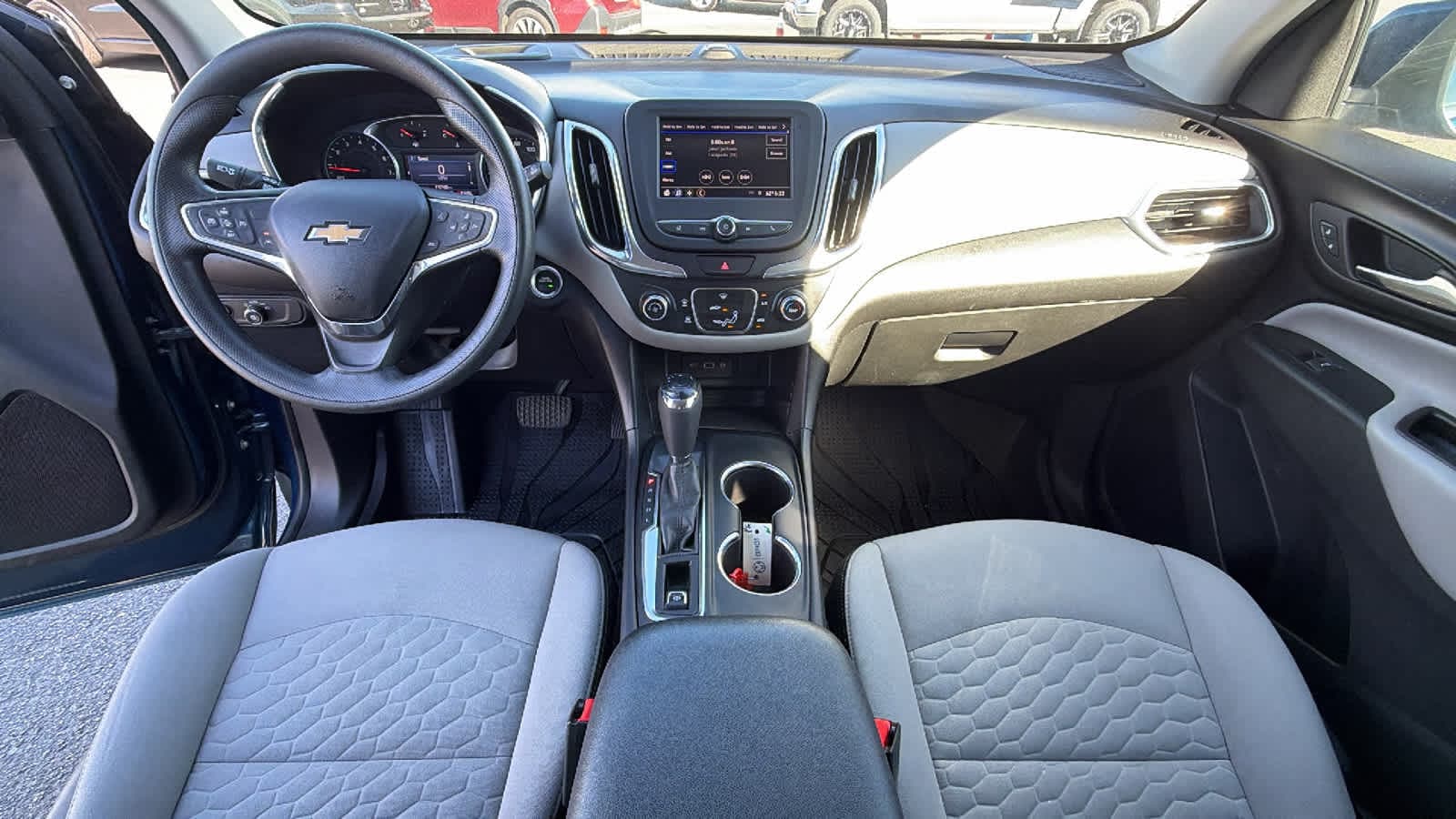 Thumbnail: 2020 Chevrolet Equinox - 26