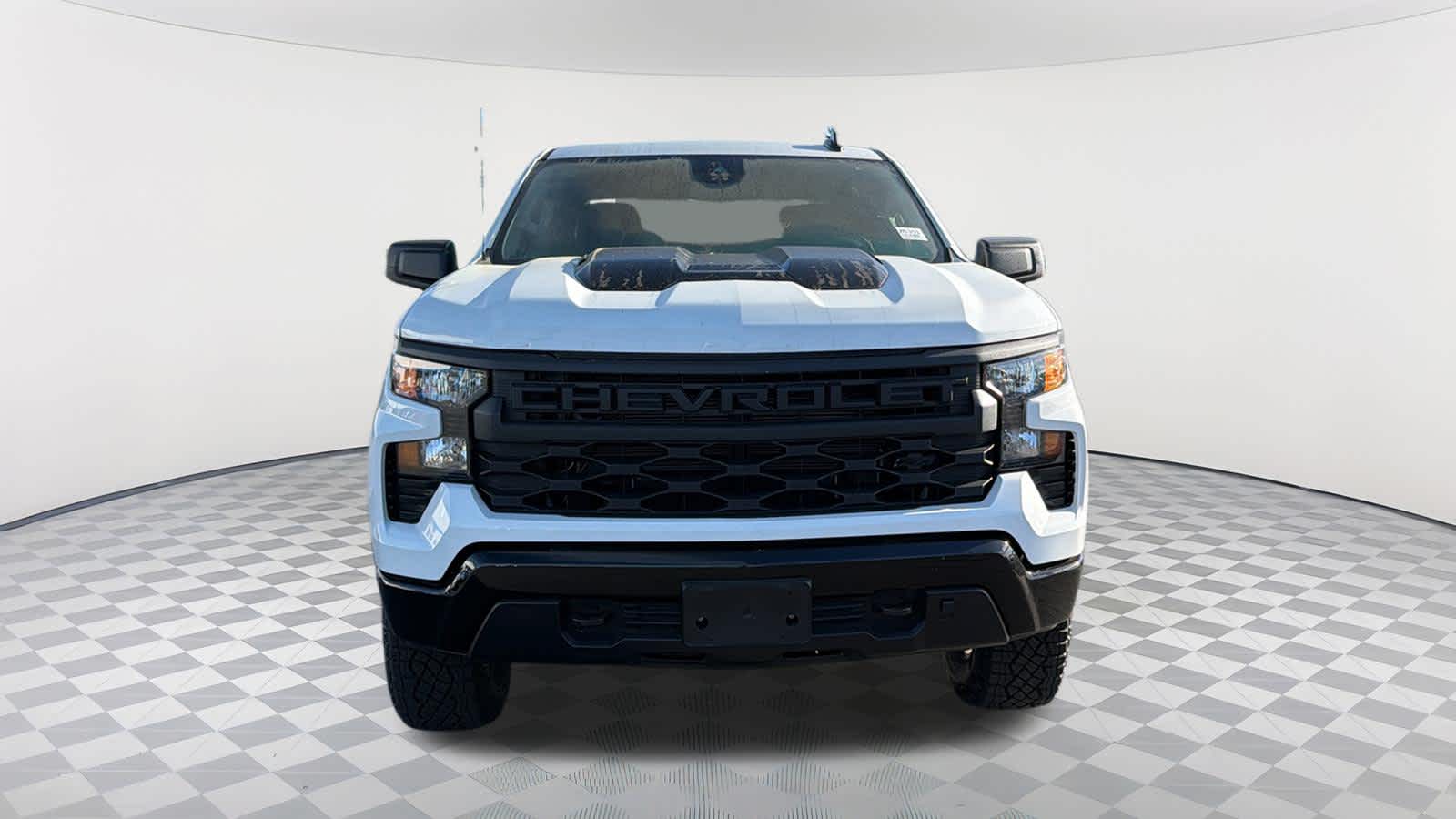 Thumbnail: 2026 Chevrolet Silverado 1500 - 2
