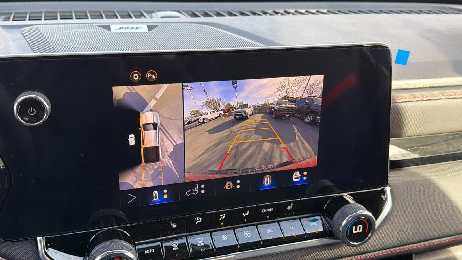 Thumbnail: 2026 Chevrolet Colorado - 16