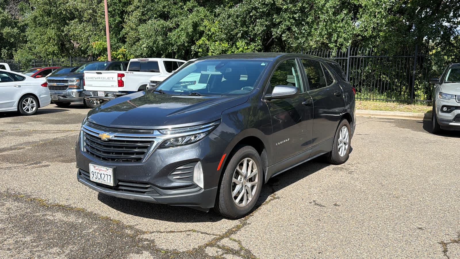 Thumbnail: 2022 Chevrolet Equinox - 1