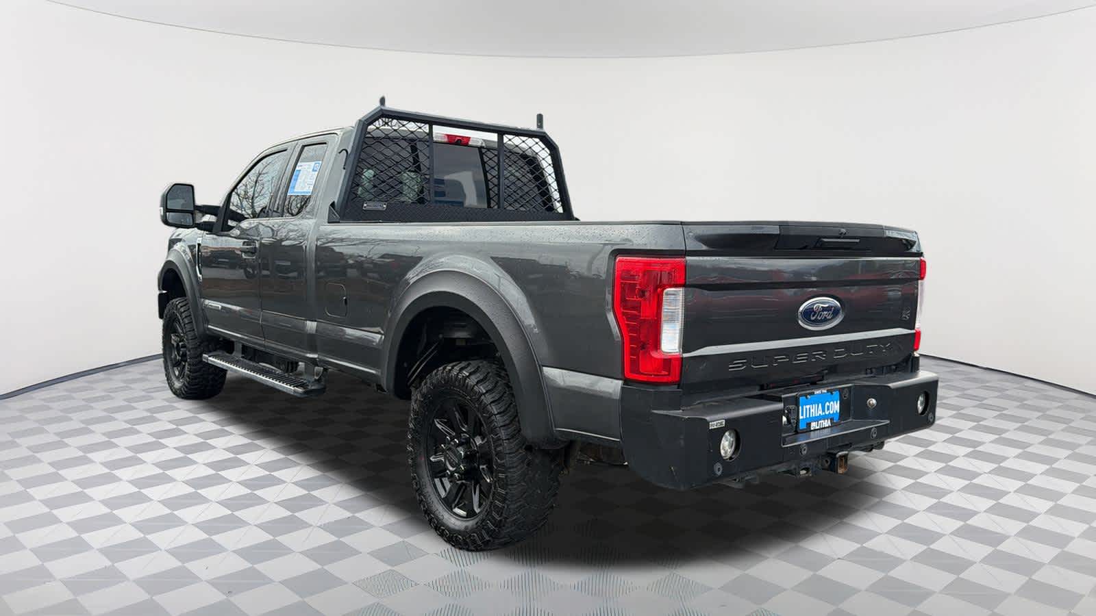 Thumbnail: 2019 Ford Econoline - 7