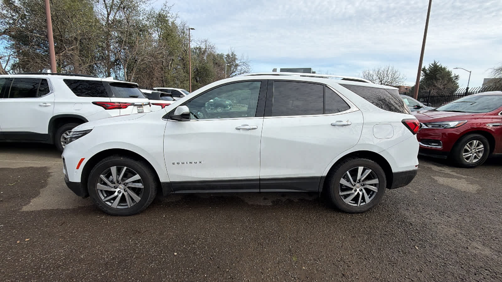 Thumbnail: 2022 Chevrolet Equinox - 8