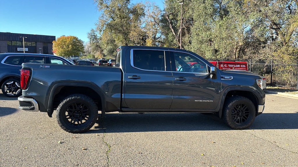 Used 2021 GMC Sierra 1500 SLE Truck