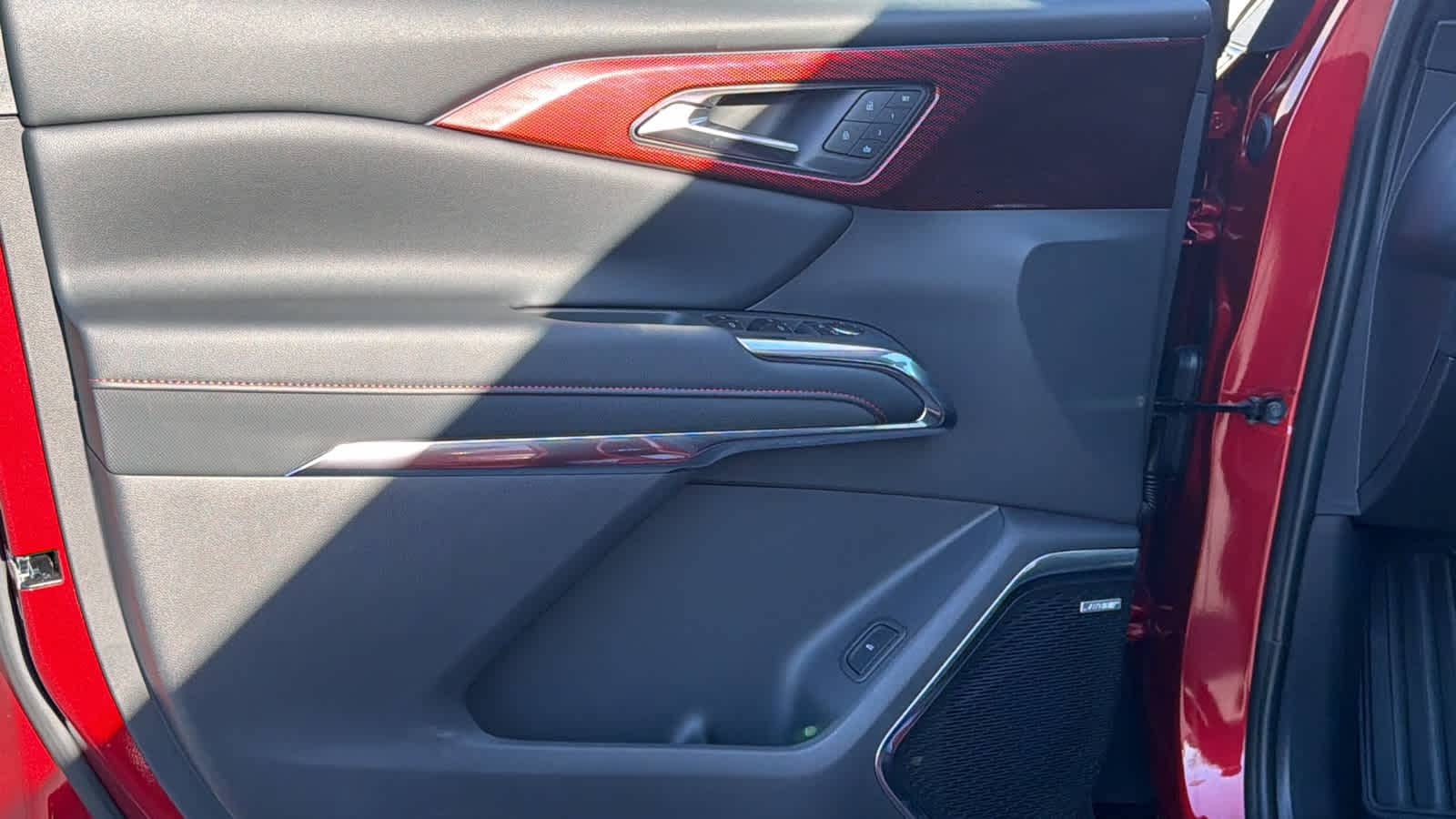 Thumbnail: 2026 Chevrolet Traverse - 23