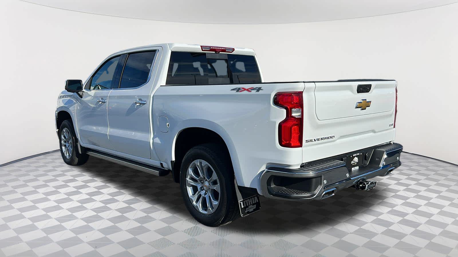 Thumbnail: 2025 Chevrolet Silverado 1500 - 4