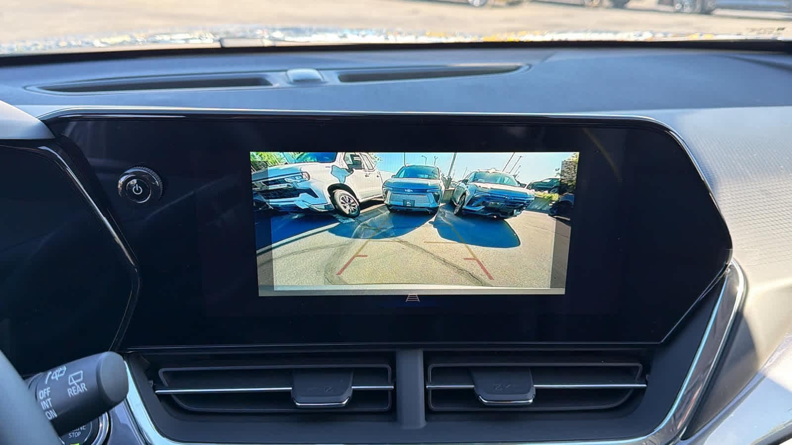 Thumbnail: 2026 Chevrolet Trax - 16