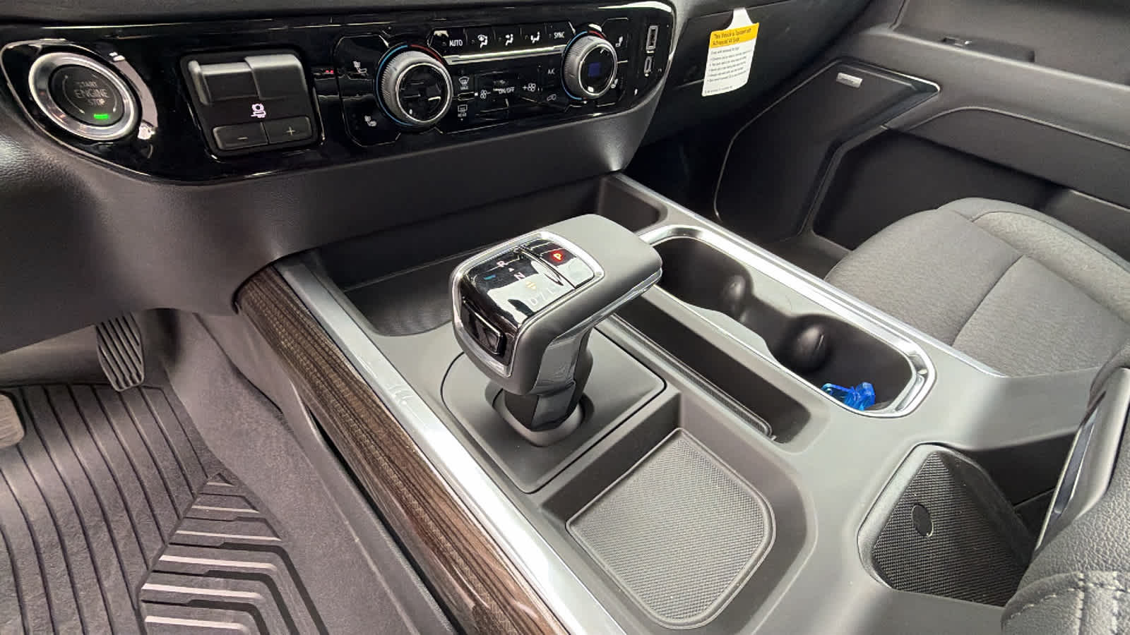 Thumbnail: 2026 Chevrolet Silverado 1500 - 13