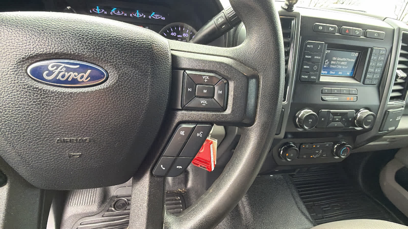 Thumbnail: 2019 Ford Econoline - 20