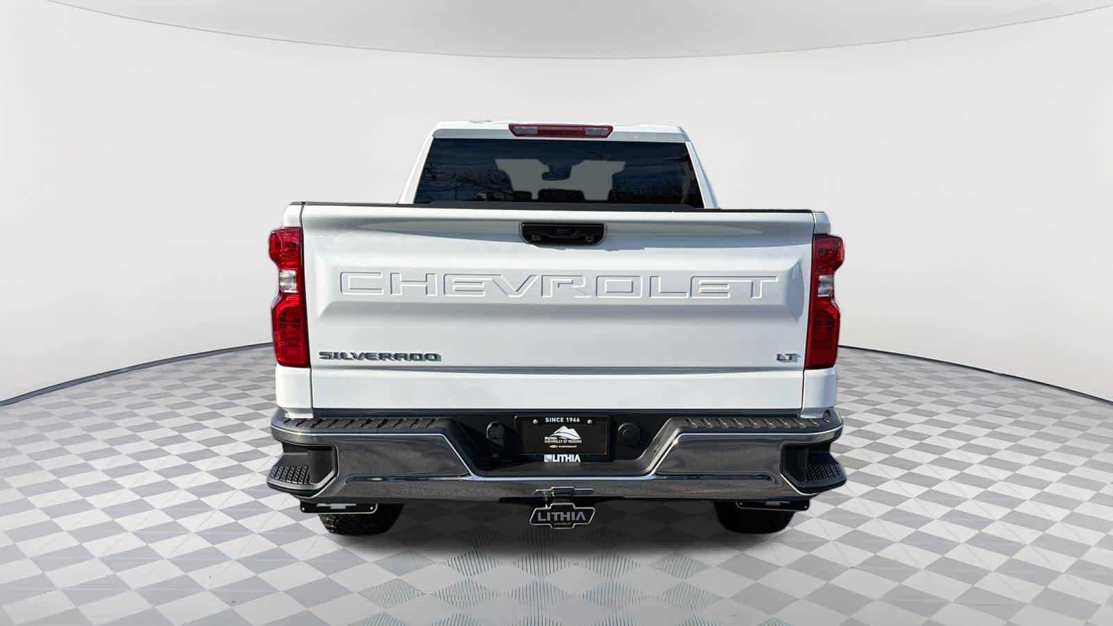 Thumbnail: 2026 Chevrolet Silverado 1500 - 6