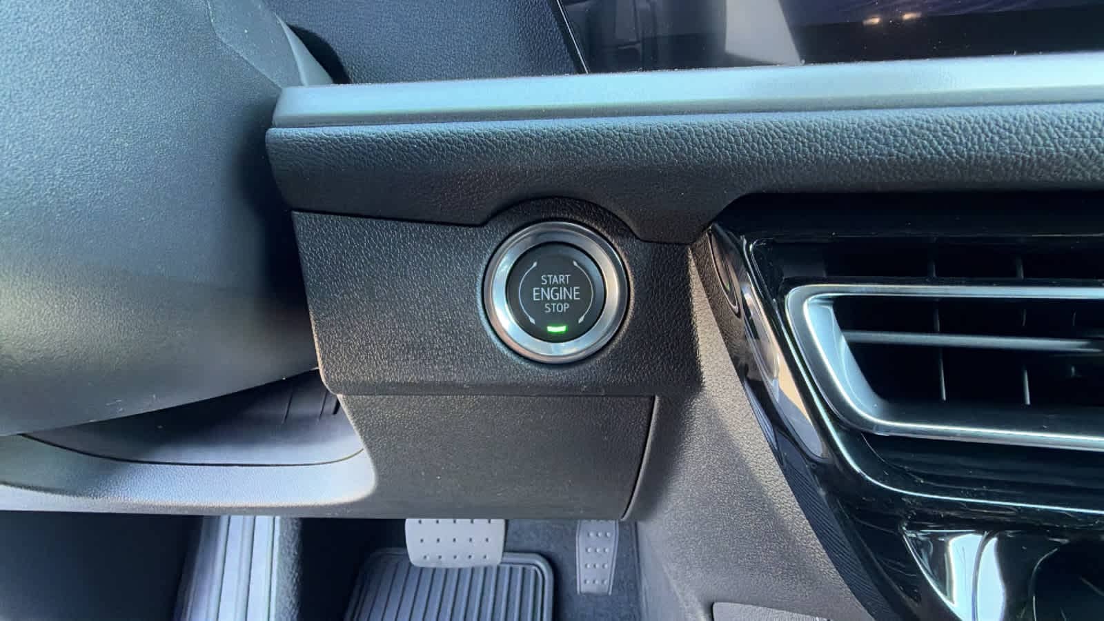 2026 Chevrolet Traverse LT - Photo 17