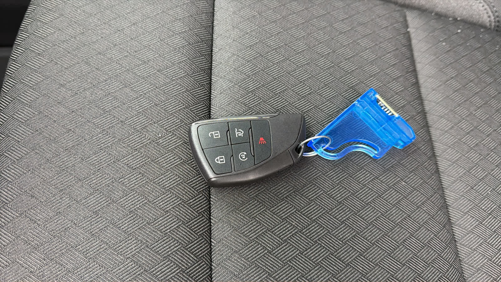 Thumbnail: 2026 Chevrolet Suburban - 29