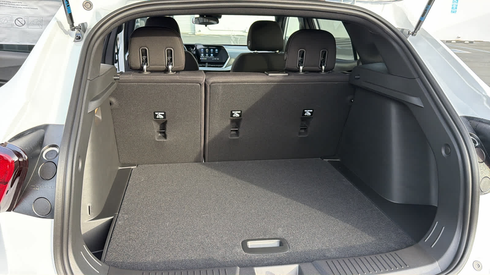 Thumbnail: 2026 Chevrolet Trax - 27