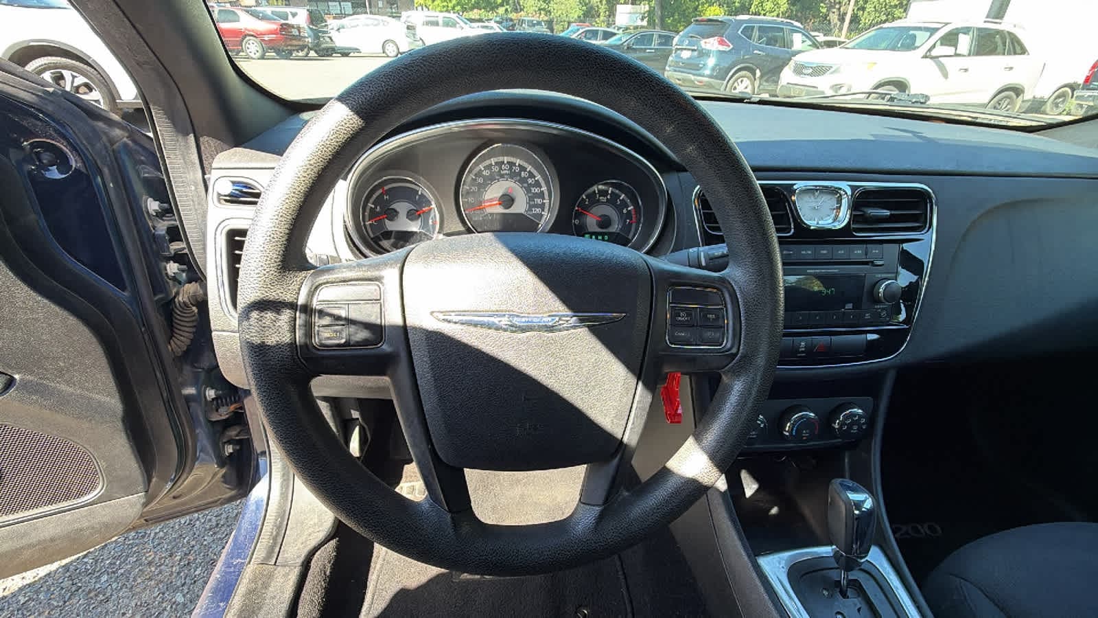 Thumbnail: 2013 Chrysler 200 - 14