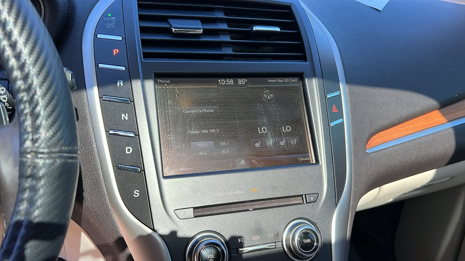 Thumbnail: 2015 Lincoln MKC - 14