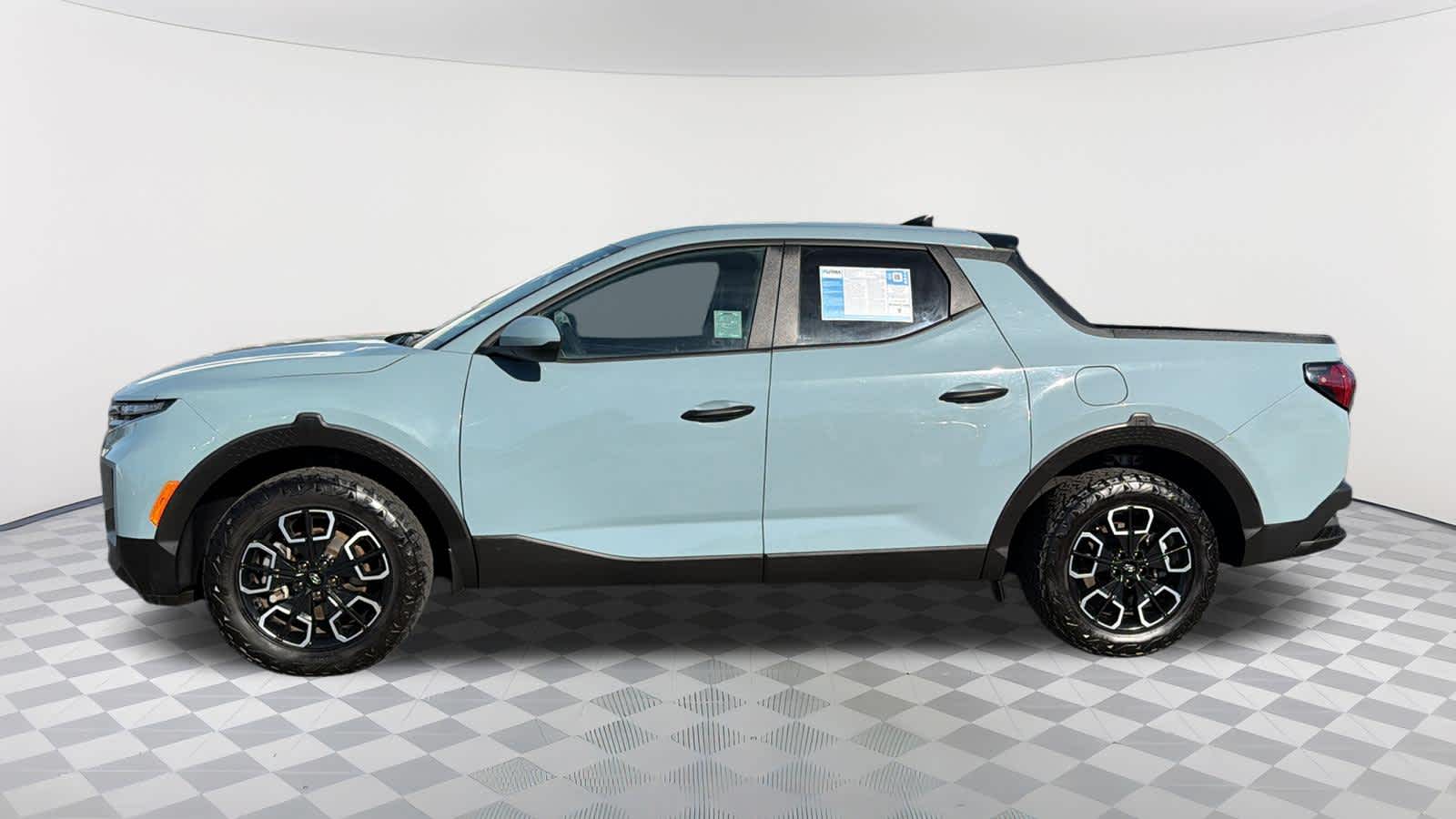 Thumbnail: 2023 Hyundai Santa Cruz - 8