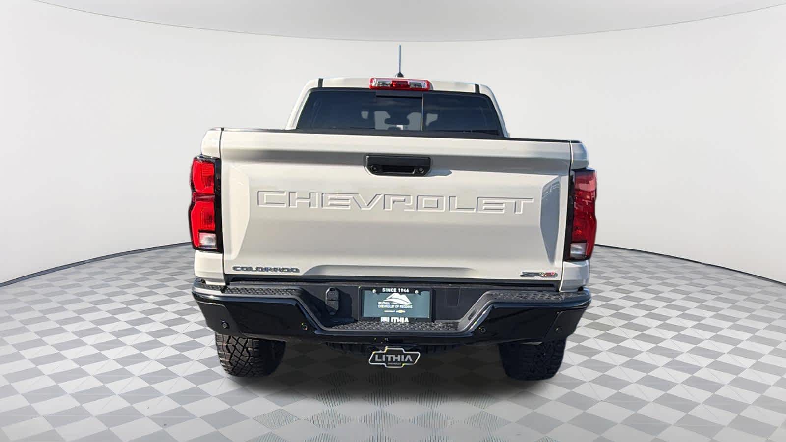 Thumbnail: 2026 Chevrolet Colorado - 6