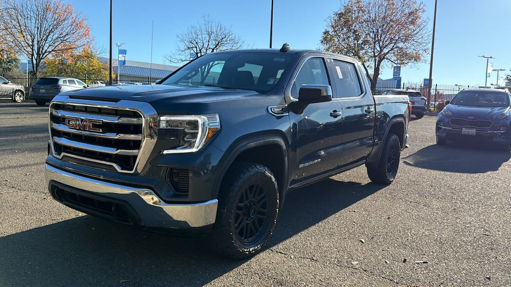 Used 2021 GMC Sierra 1500 SLE Truck