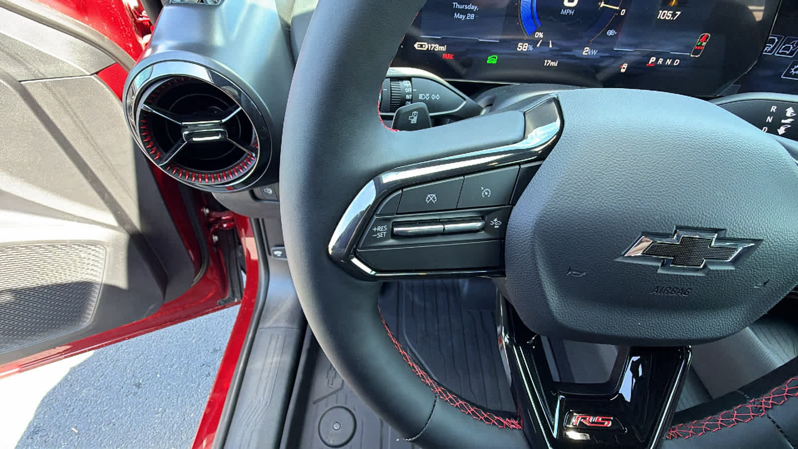 2026 Chevrolet Equinox EV RS - Photo 19