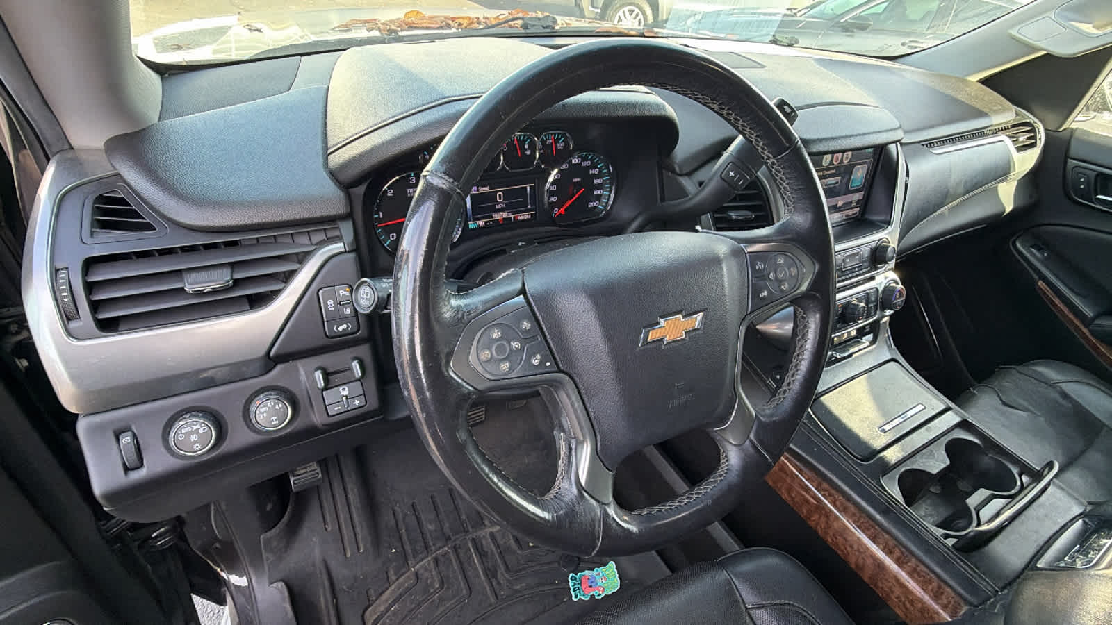 Thumbnail: 2015 Chevrolet Suburban - 10