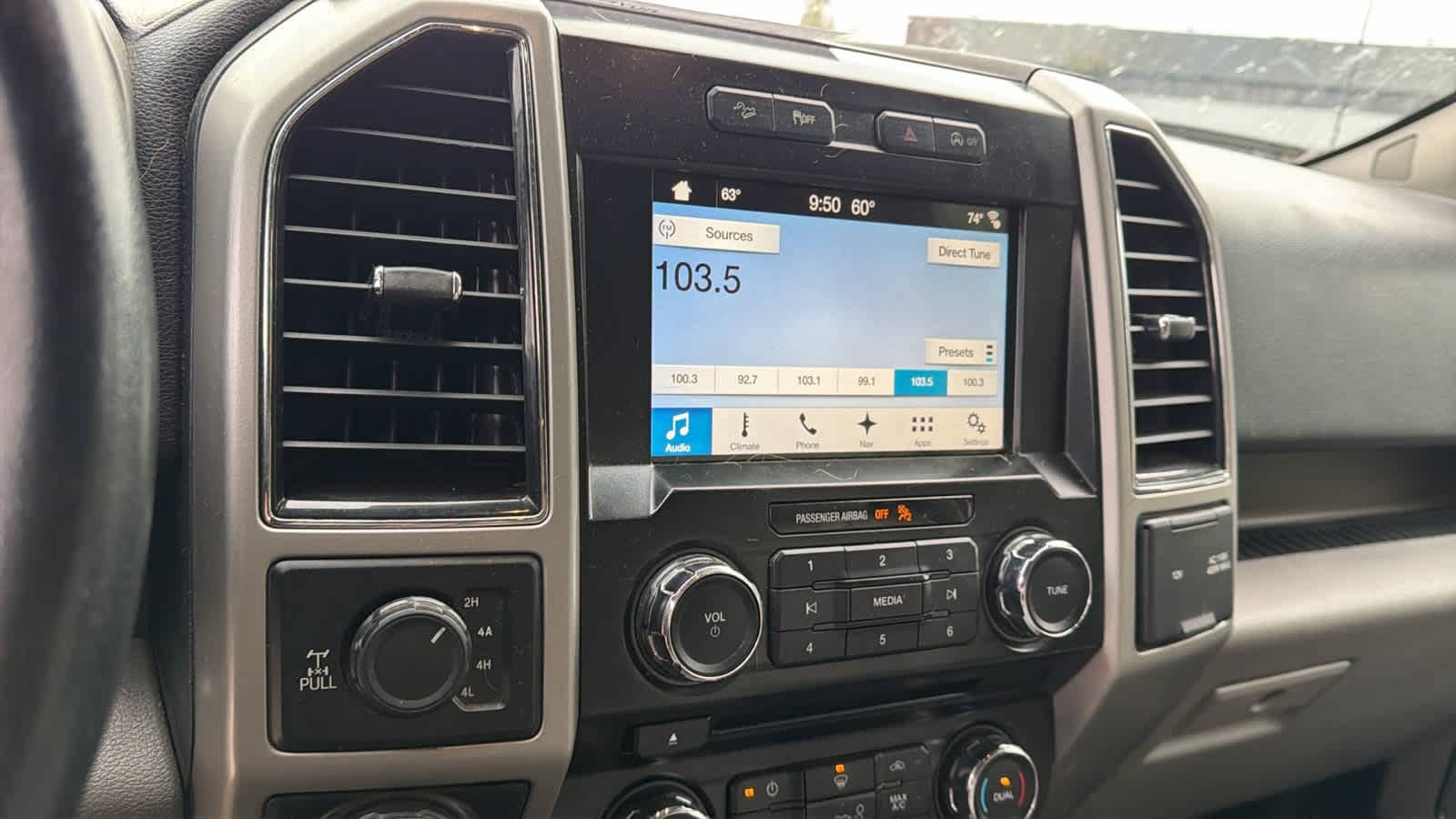 Thumbnail: 2017 Ford F-150 - 14