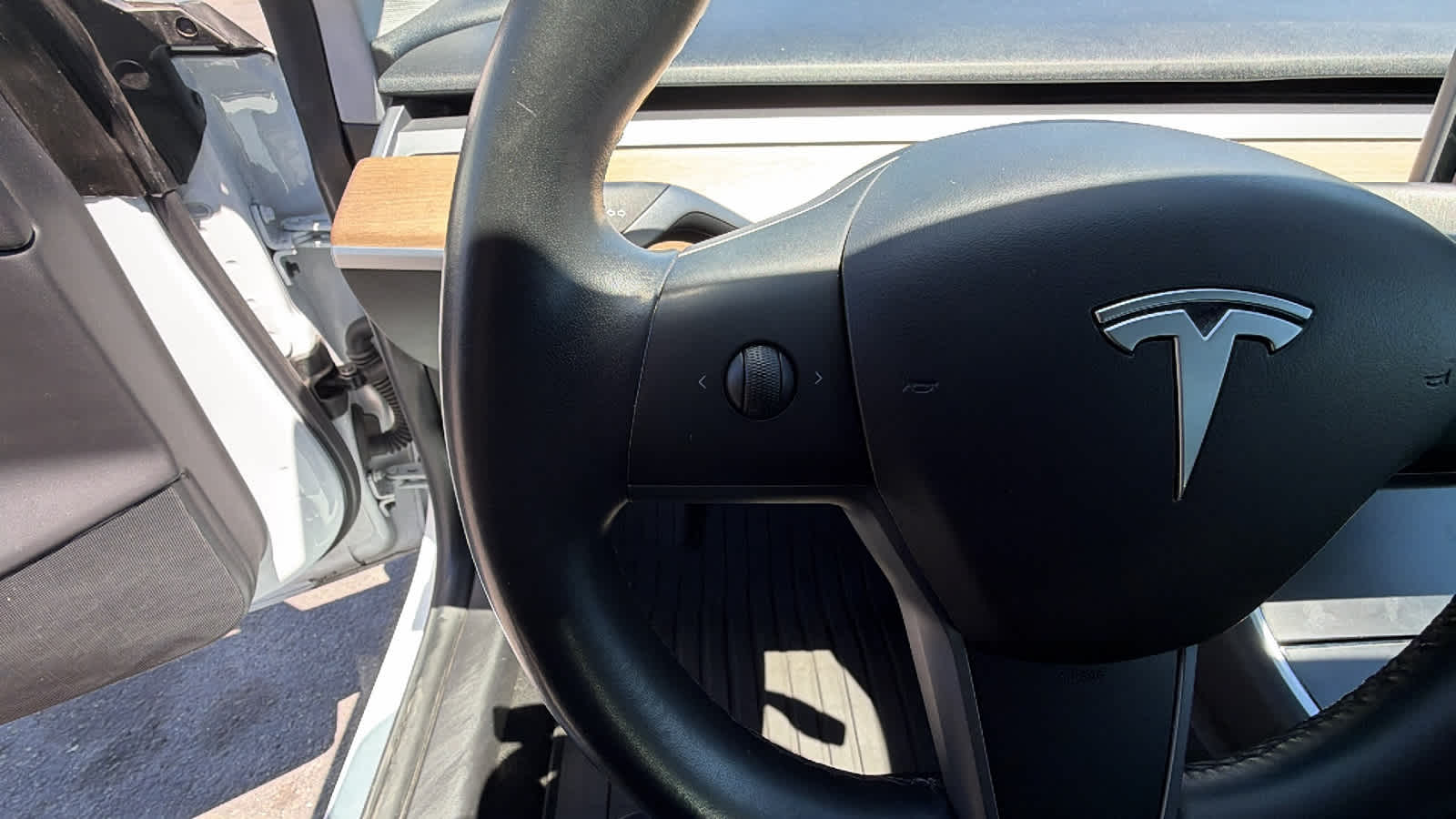 Thumbnail: 2019 Tesla Model 3 - 19