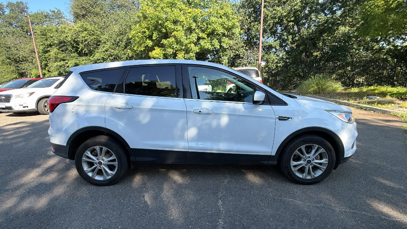 Thumbnail: 2019 Ford Escape - 4