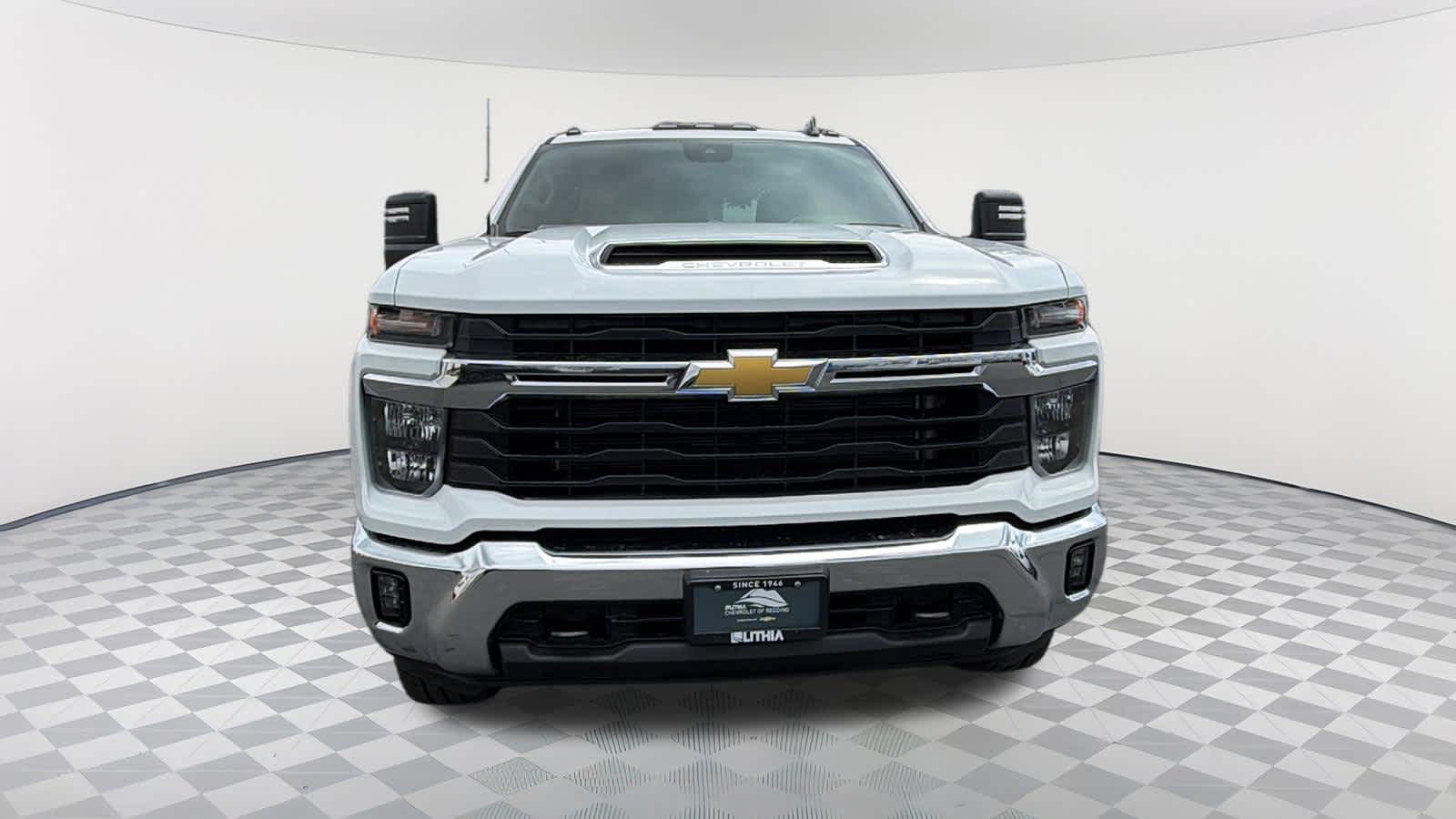 Thumbnail: 2026 Chevrolet Silverado 2500 - 2
