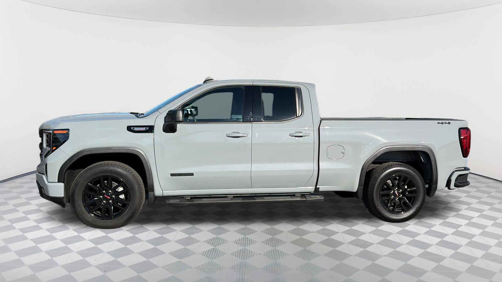 Thumbnail: 2024 GMC Sierra 1500 - 8