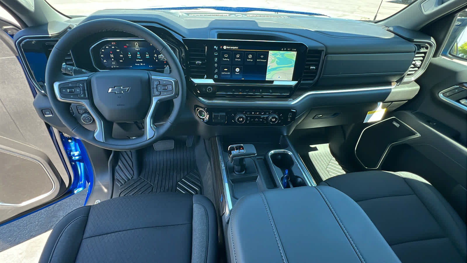 Thumbnail: 2026 Chevrolet Silverado 1500 - 26