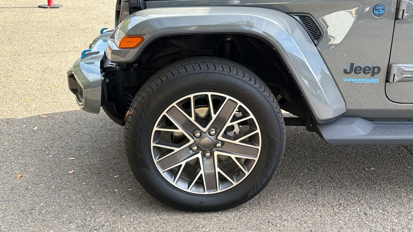 2022 Jeep Wrangler Unlimited High Altitude 4XE - Photo 9