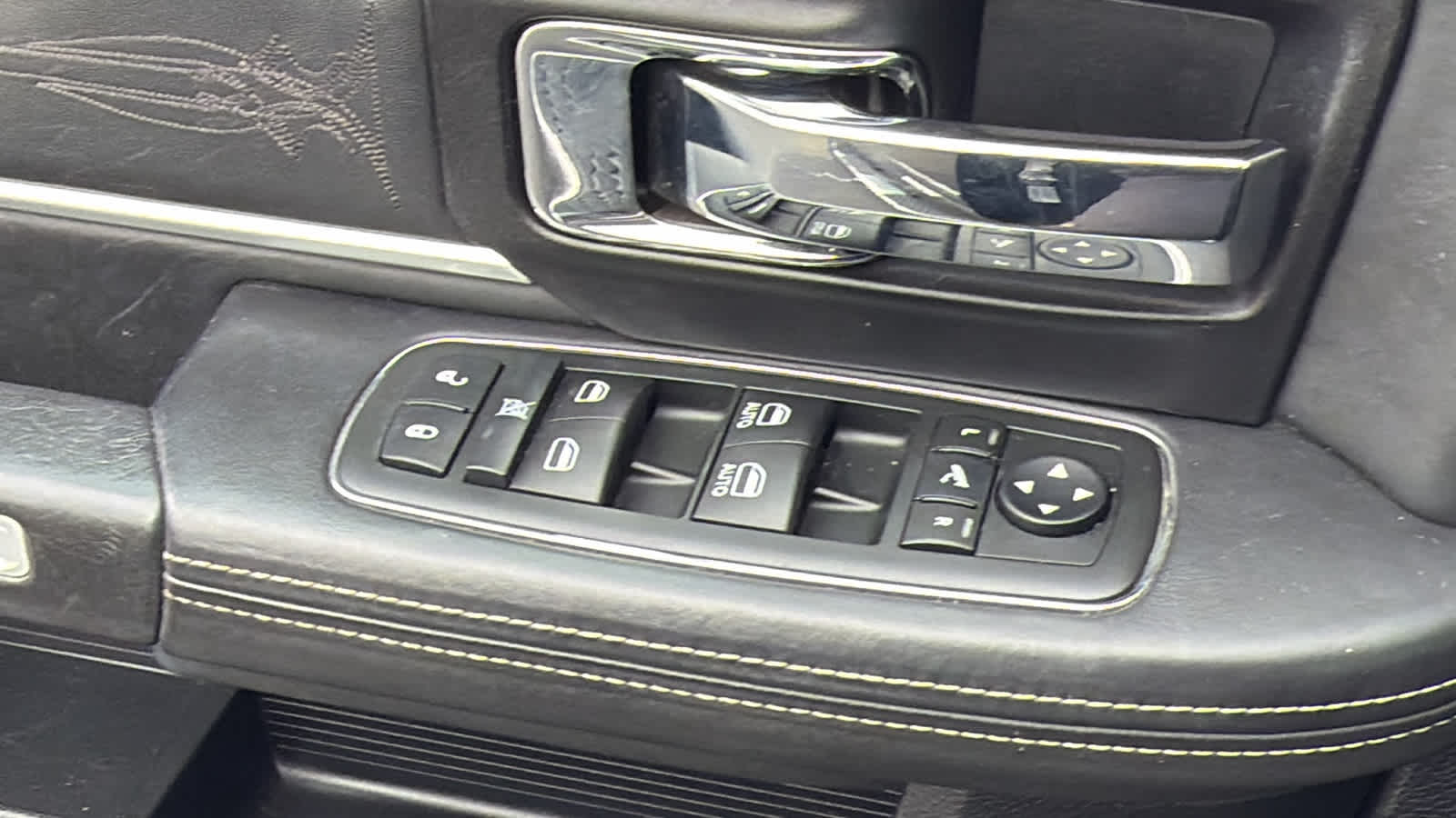 Thumbnail: 2015 RAM 2500 - 22