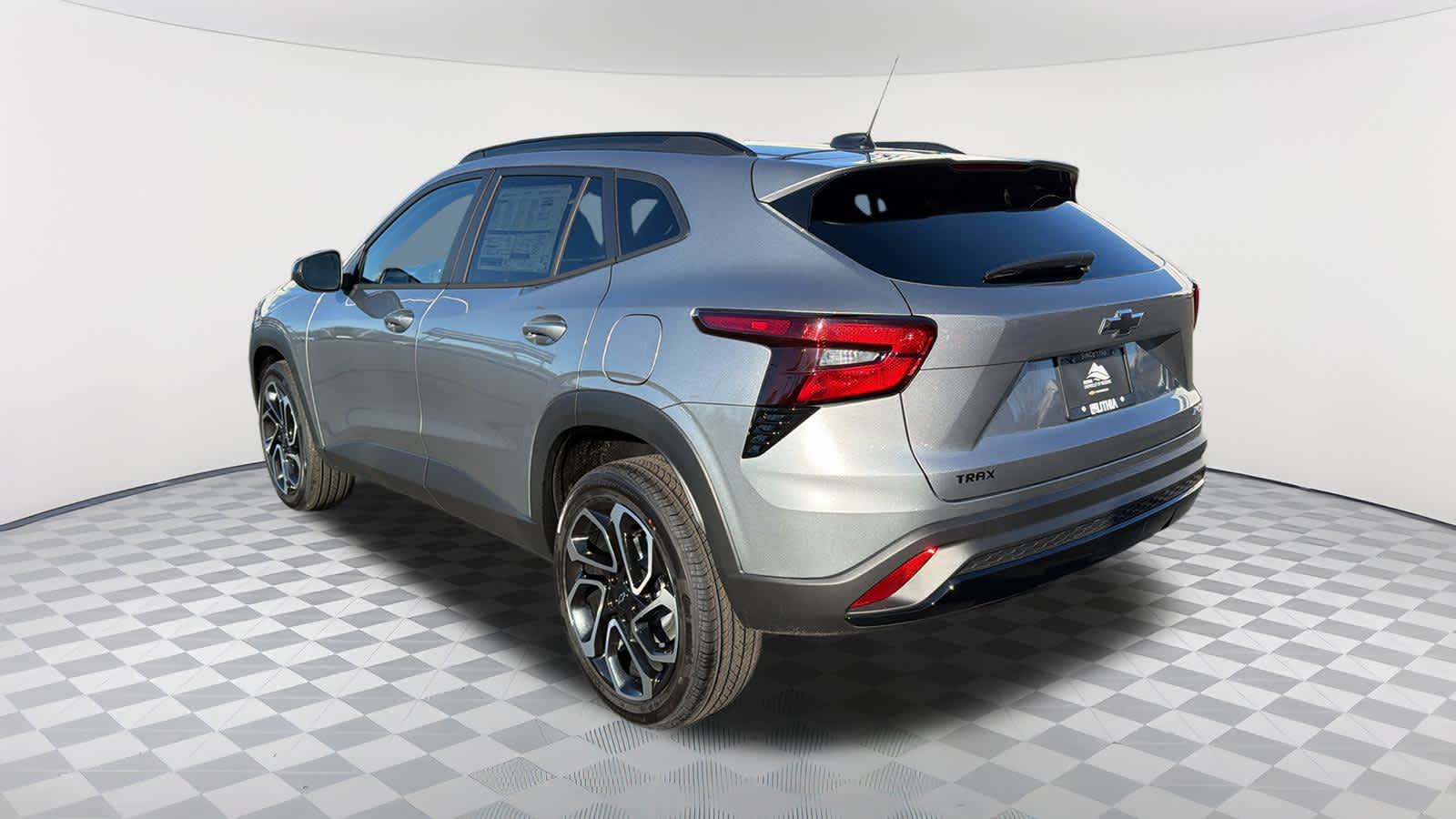 Thumbnail: 2026 Chevrolet Trax - 7