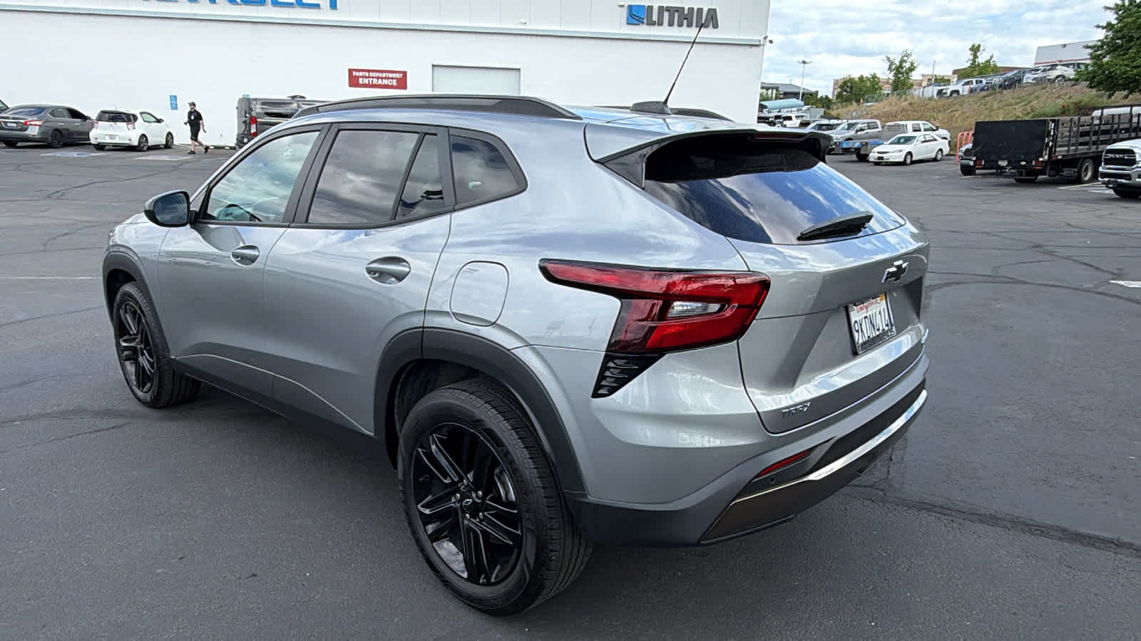 Thumbnail: 2024 Chevrolet Trax - 7