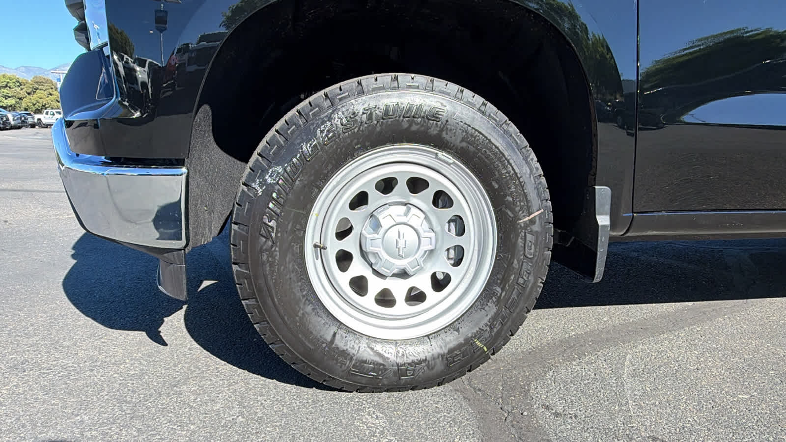 Thumbnail: 2026 Chevrolet Silverado 1500 - 9