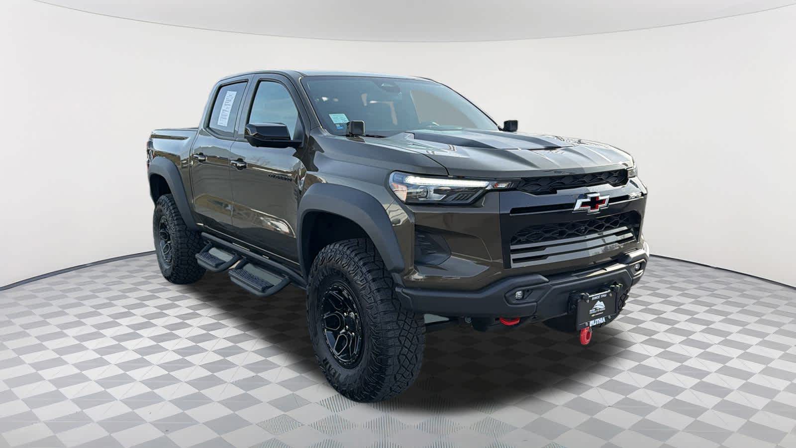 Thumbnail: 2025 Chevrolet Colorado - 3