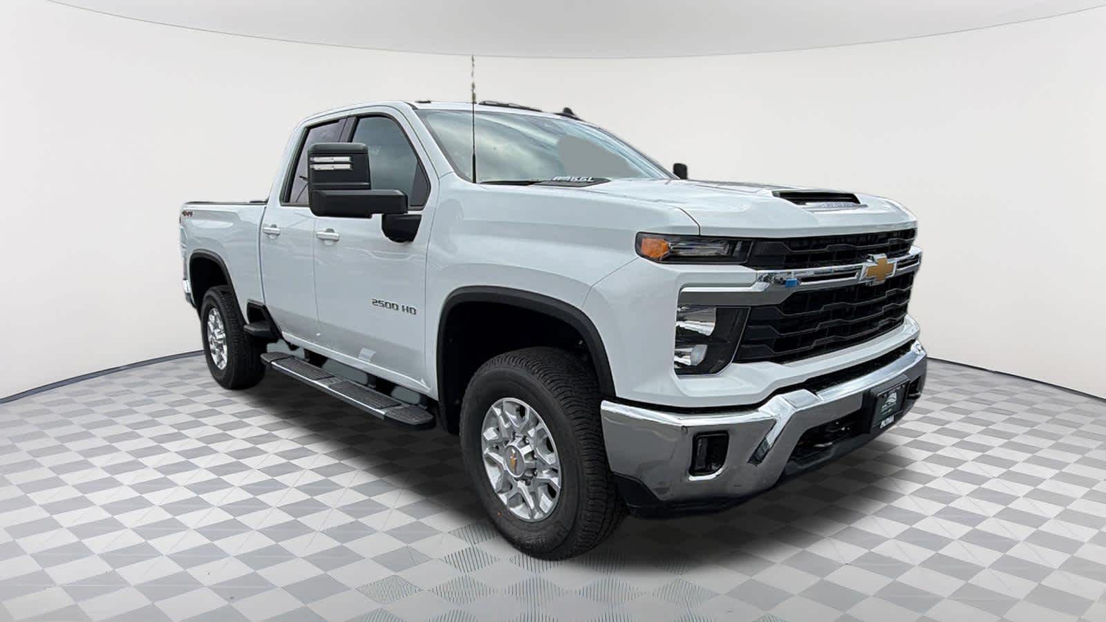 Thumbnail: 2026 Chevrolet Silverado 2500 - 3
