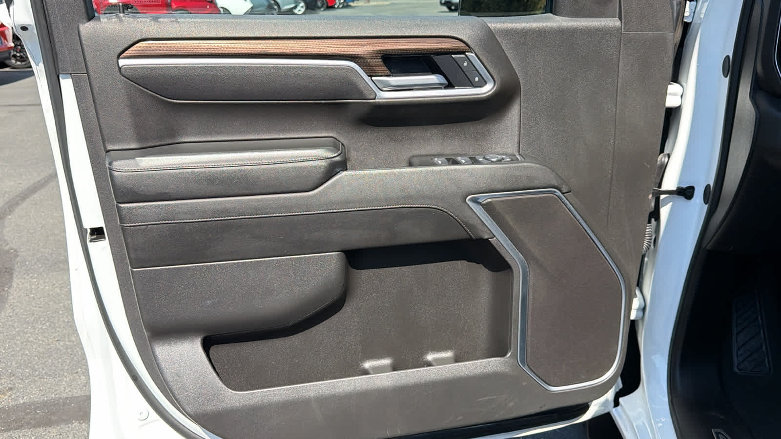 2025 Chevrolet Silverado 1500 LT - Photo 22
