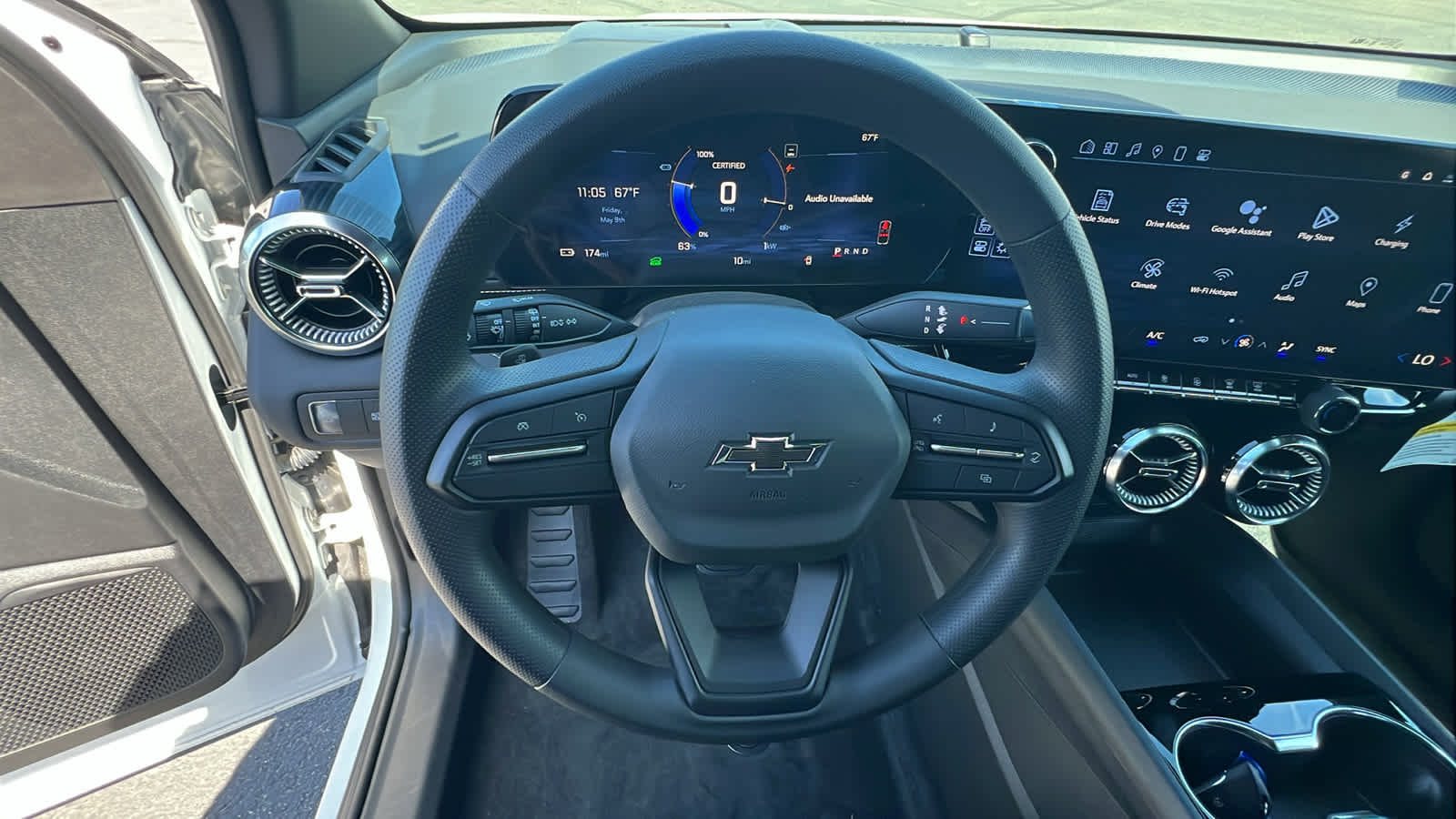 Thumbnail: 2024 Chevrolet Blazer EV - 18