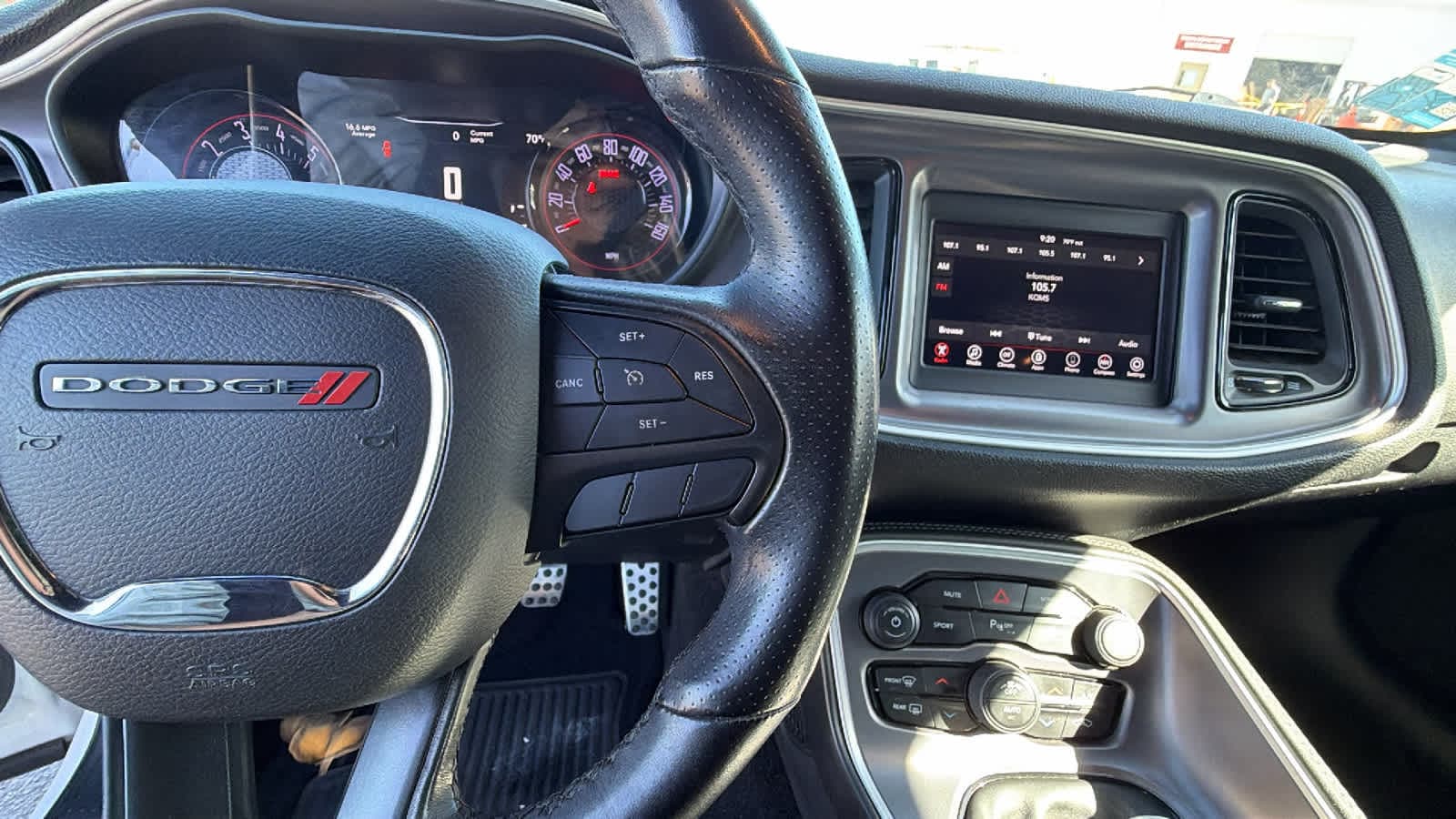 Thumbnail: 2019 Dodge Challenger - 20