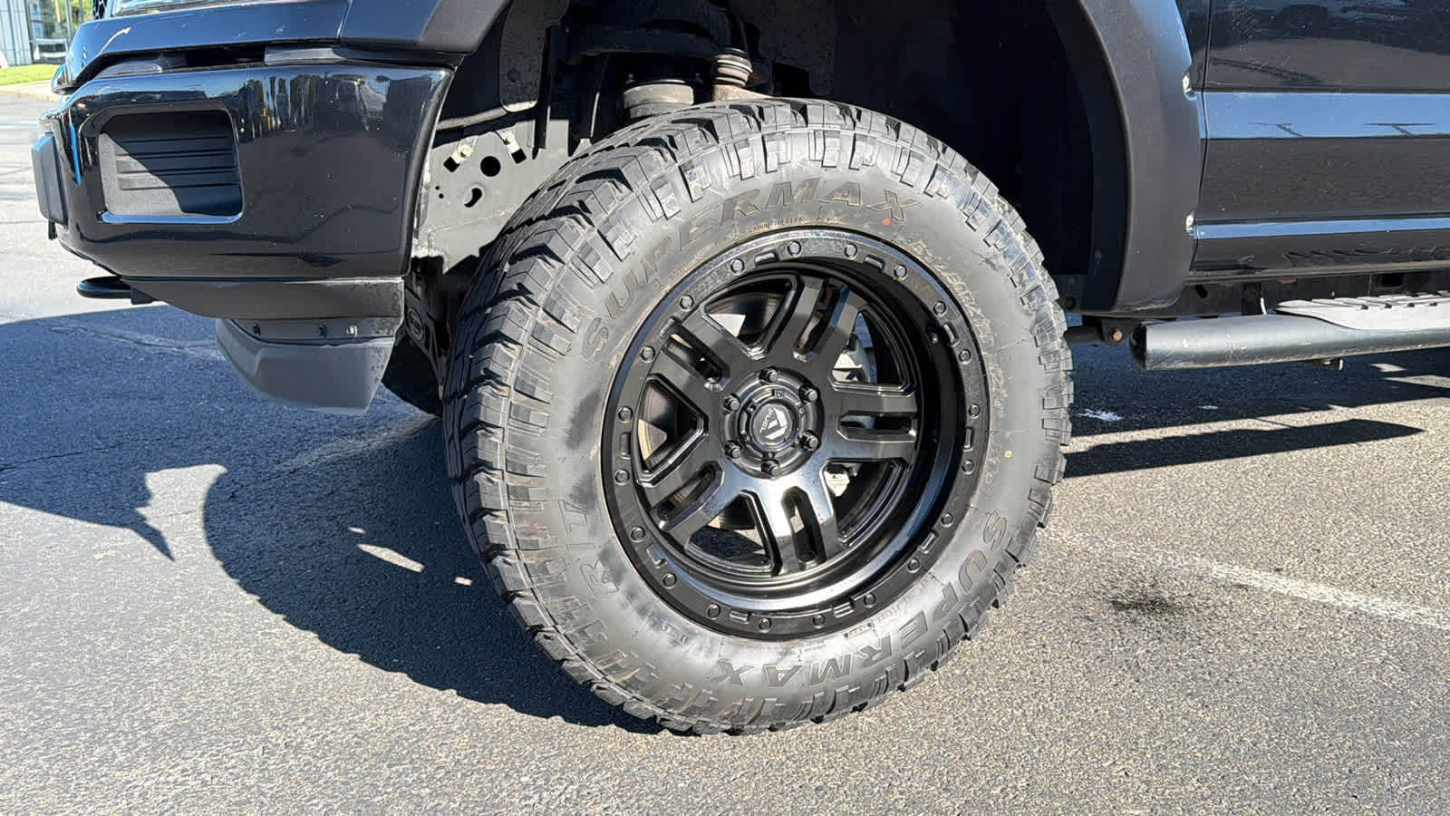 Thumbnail: 2018 Ford F-150 - 9