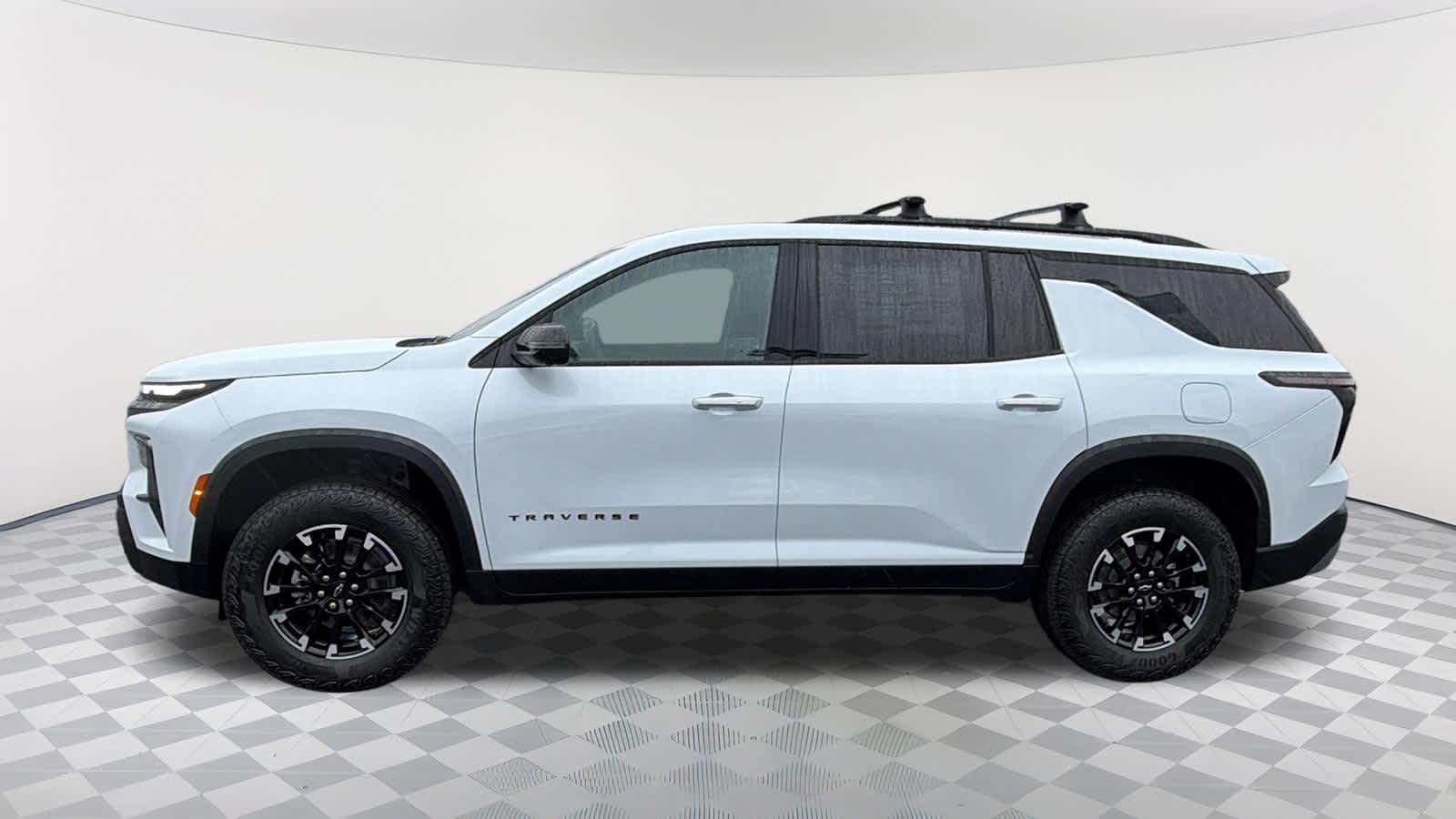 Thumbnail: 2026 Chevrolet Traverse - 8