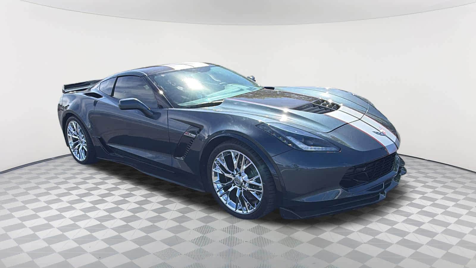 Thumbnail: 2019 Chevrolet Corvette - 3