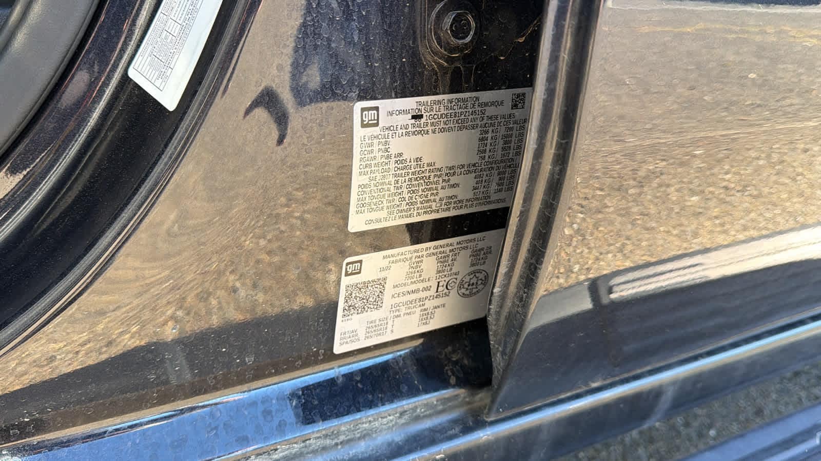 Thumbnail: 2023 Chevrolet Silverado 1500 - 21