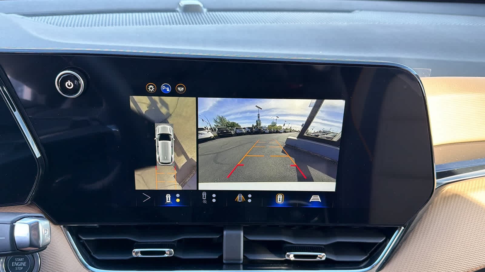 Thumbnail: 2026 Chevrolet Equinox - 16