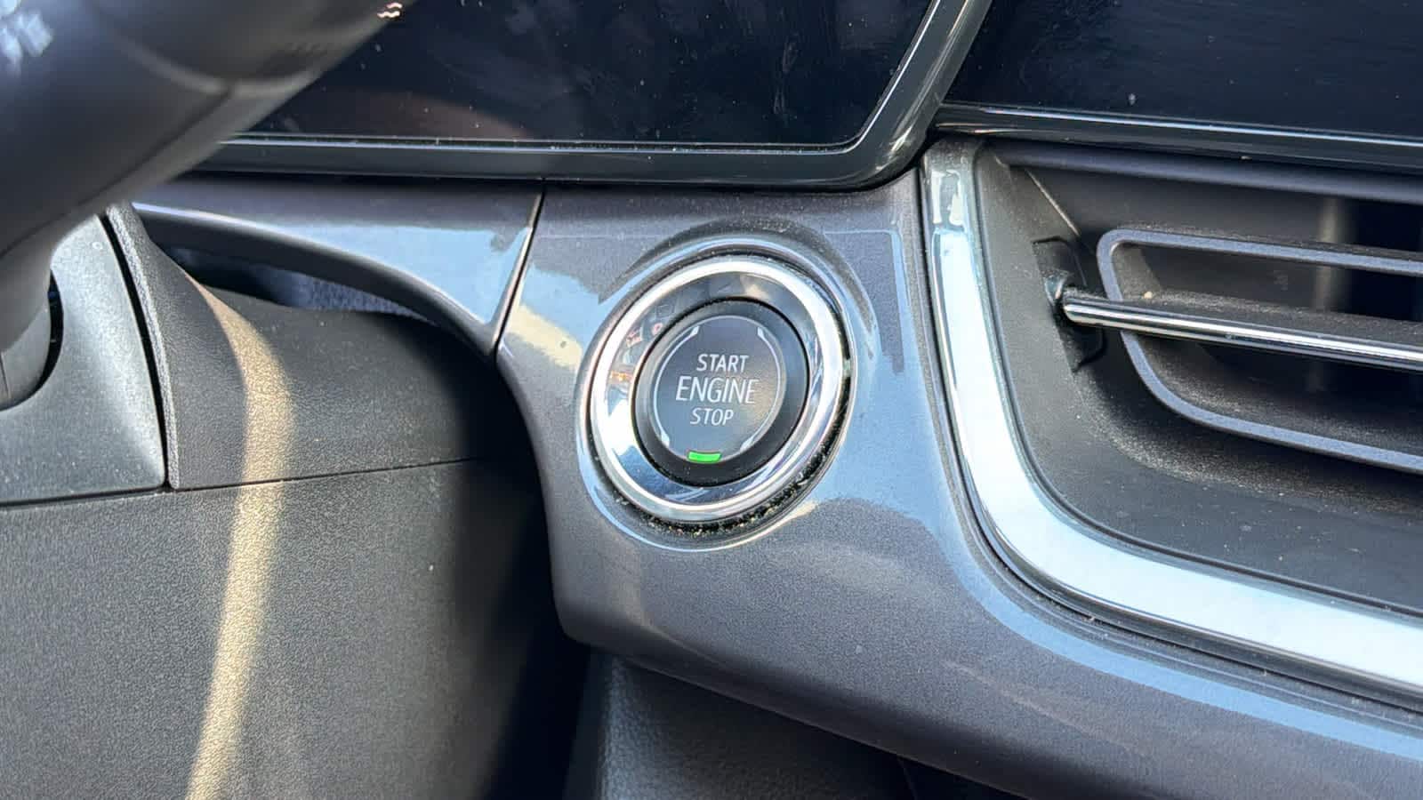 Thumbnail: 2024 Chevrolet Trax - 17